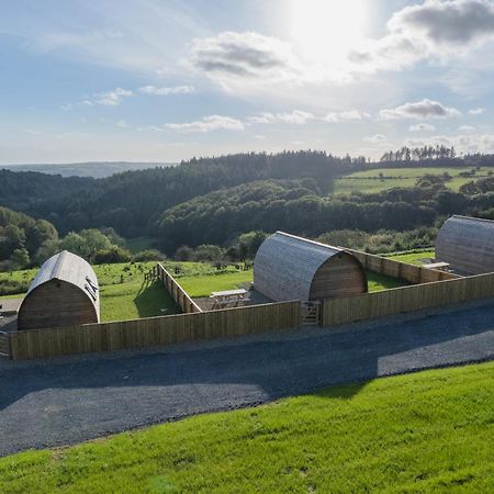 Rivendell Farm By Wigwam Holidays Carmarthen Exterior foto