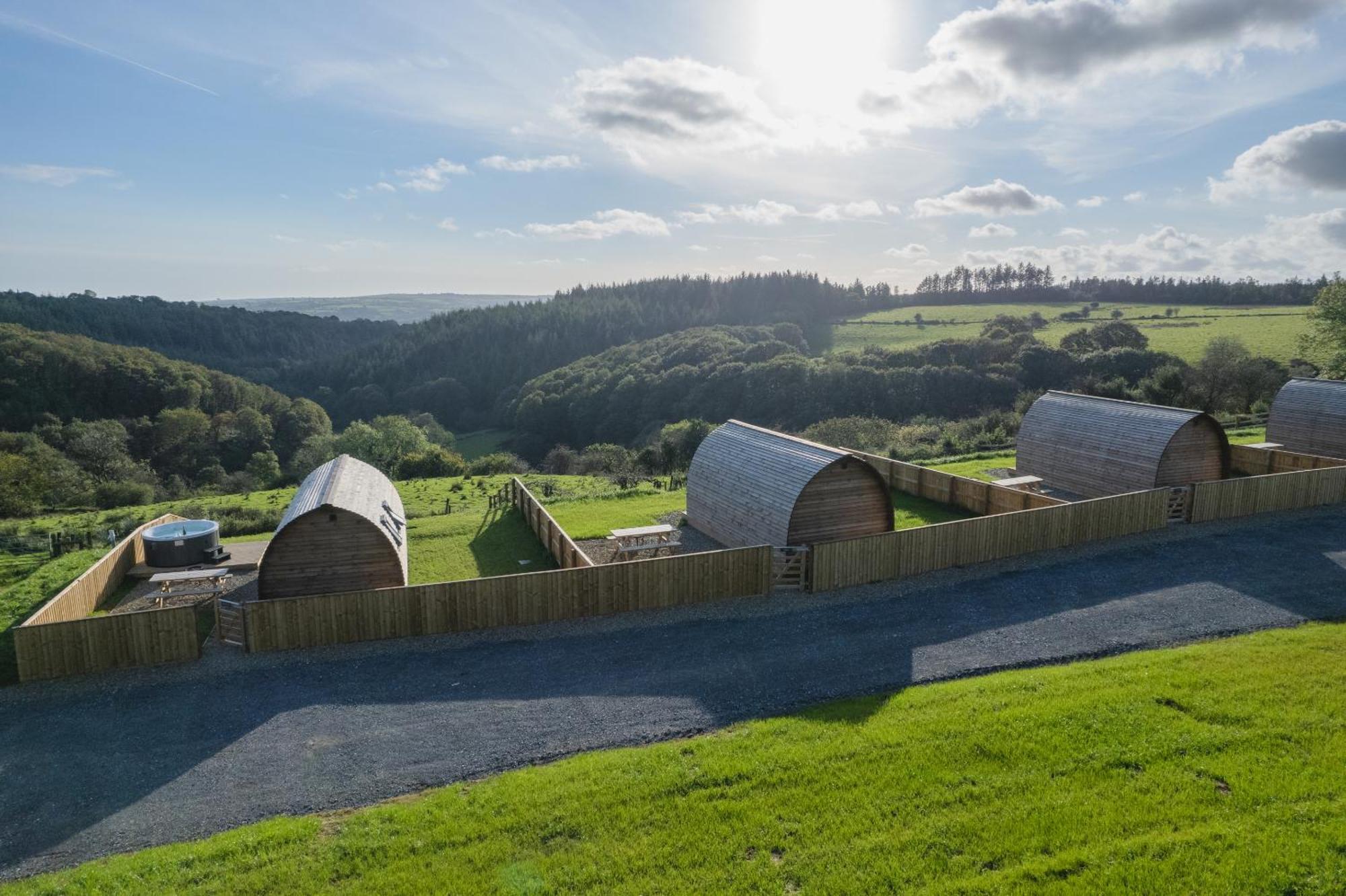 Rivendell Farm By Wigwam Holidays Carmarthen Exterior foto