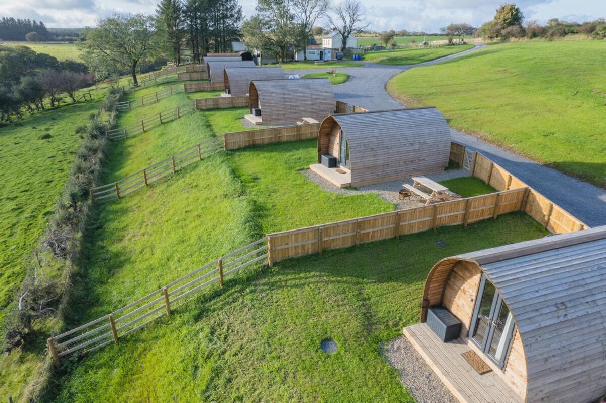 Rivendell Farm By Wigwam Holidays Carmarthen Exterior foto